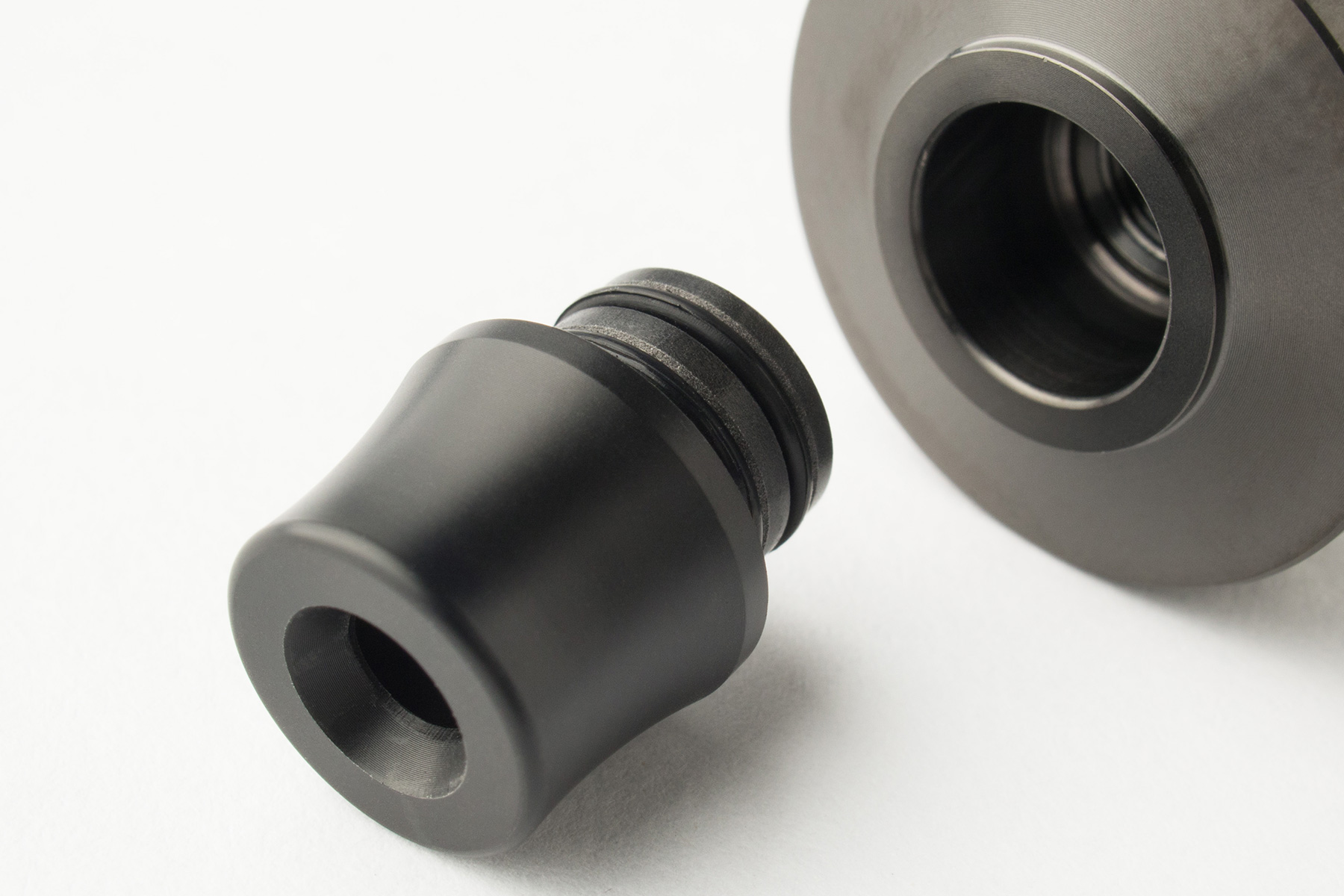 【クリアロマイザー】Nicolas MTL Sub Ohm Tank「ニコラスタンク」(Vapefly/ベイプフライ) レビュー