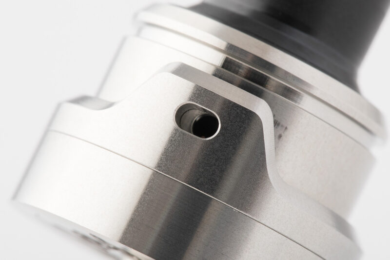 【Kilic Customs AirLab RDA レビュー】キリック カスタムズ エアラボ | VAPE Circuit