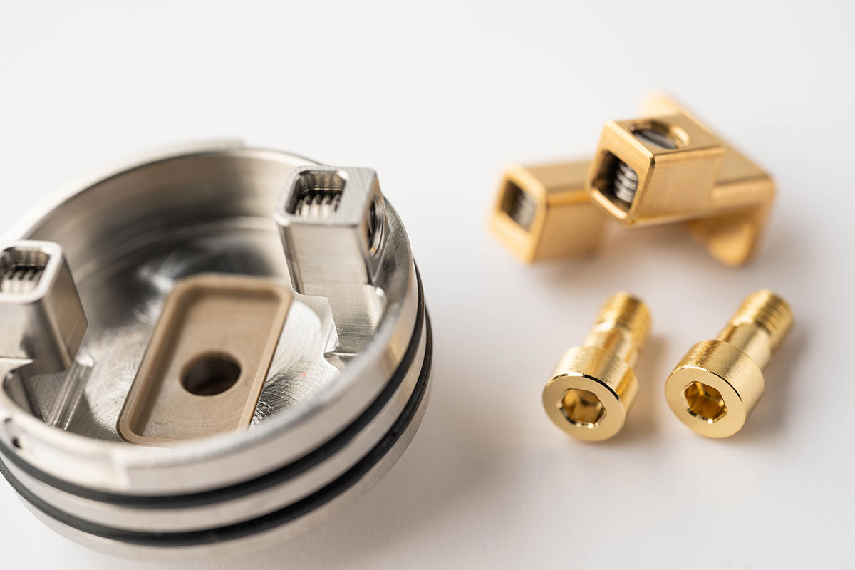 HELLVAPE Hellbeast RDA（ヘルベイプ ヘルビースト ドリッパー）レビュー