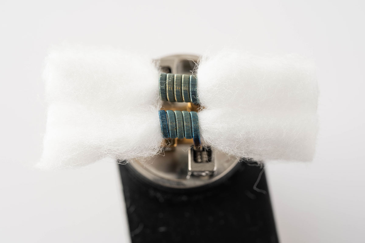 HELLVAPE Hellbeast RDA（ヘルベイプ ヘルビースト ドリッパー）レビュー