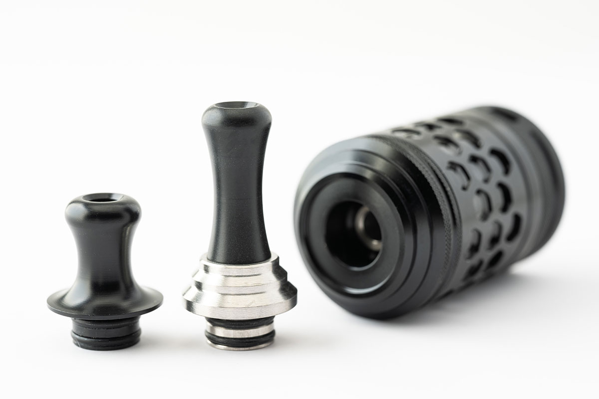 Thunderhead Creations Tauren MTL RTA（サンダーヘッドクリエイションズ タウレン エムティーエル タンク）レビュー